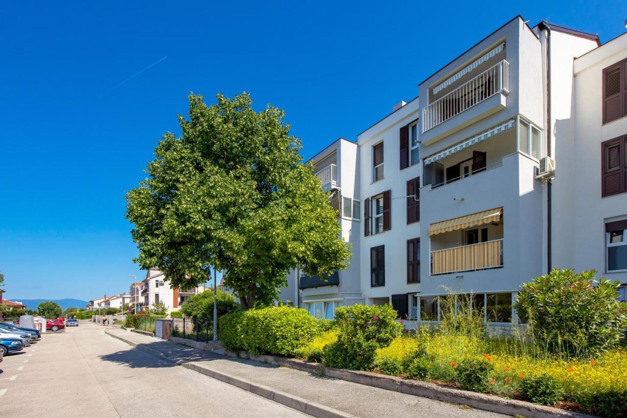 Apartment Kvarner View Kostrena Exterior foto